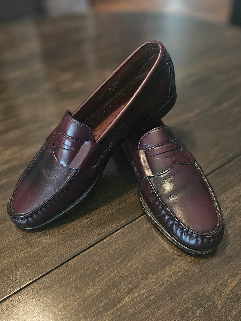 Allen Edmonds Burgundy Leather Penny Loafers